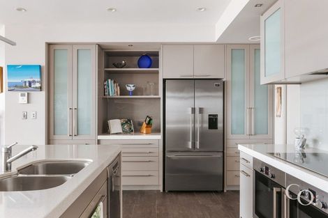 Photo of property in 1/98 Harbour Drive, Otumoetai, Tauranga, 3110