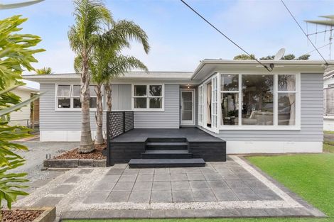 Photo of property in 253 Rangatira Road, Beach Haven, Auckland, 0626