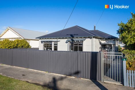 Photo of property in 8 Alma Street, Saint Kilda, Dunedin, 9012