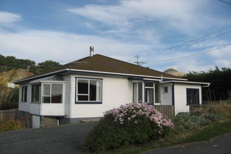 Photo of property in 15 Hanson Street, Portobello, Dunedin, 9014