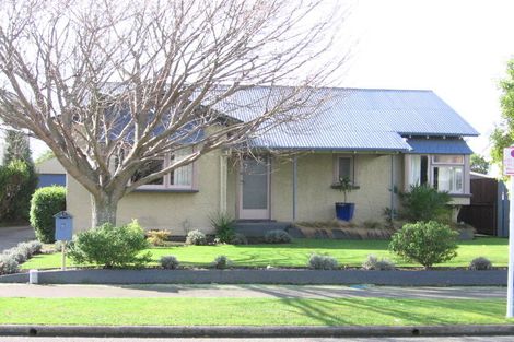Photo of property in 8 Karaka Street, Hokowhitu, Palmerston North, 4410