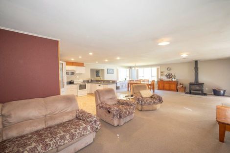 Photo of property in 10 Bright Street, Eketahuna, 4900