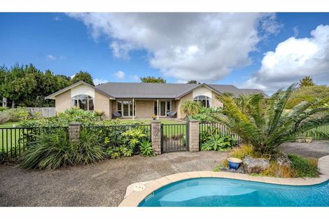 Photo of property in 10 Pickmere Lane, Kerikeri, 0230