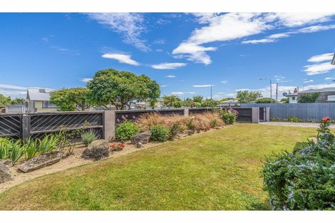 Photo of property in 10 Coronation Street, Strathern, Invercargill, 9812