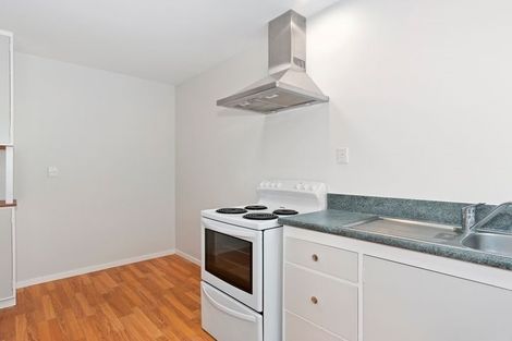 Photo of property in 2/16 Holly Road, St Albans, Christchurch, 8014