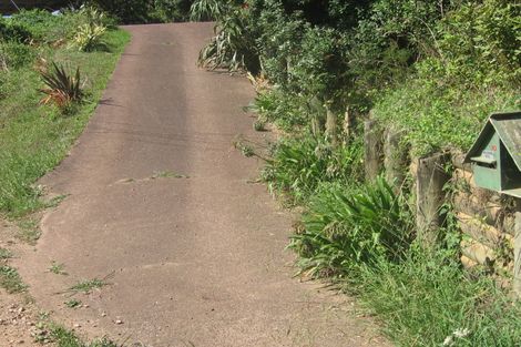 Photo of property in 20 Garratt Road, Waiheke Island, 1971