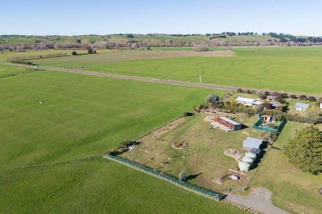 Photo of property in 1064c Tikokino Road, Waipawa, 4273