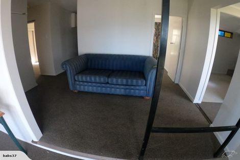 Photo of property in 32 Highbury Road, Highbury, Wellington, 6012