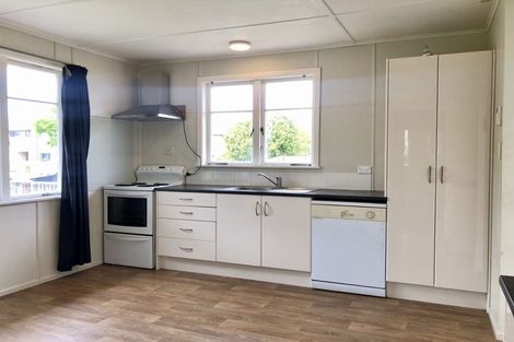 Photo of property in 10 Vesty Avenue, Hillcrest, Hamilton, 3216