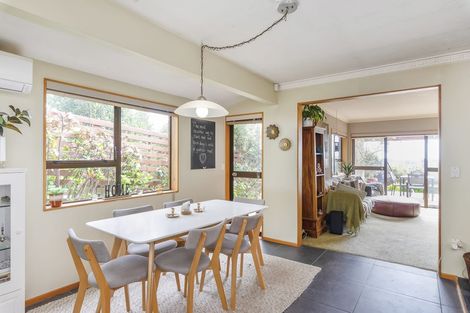 Photo of property in 71 Huia Street, Waikanae, 5036