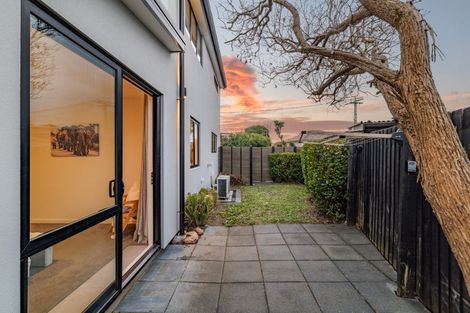 Photo of property in 54 Dover Street, St Albans, Christchurch, 8014
