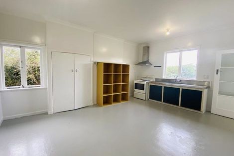 Photo of property in 13 Gardner Avenue, New Lynn, Auckland, 0600