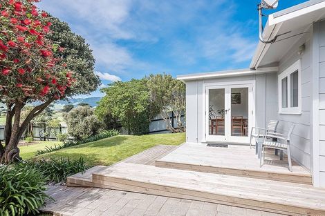 Photo of property in 22 Gawler Street, Te Horo Beach, Otaki, 5581