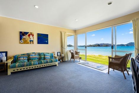 Photo of property in 21 Te Kapua Street, Oakura, Hikurangi, 0184
