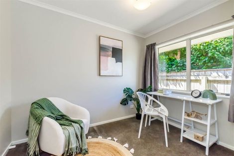 Photo of property in 14 Kennedy Place, Waikanae Beach, Waikanae, 5036