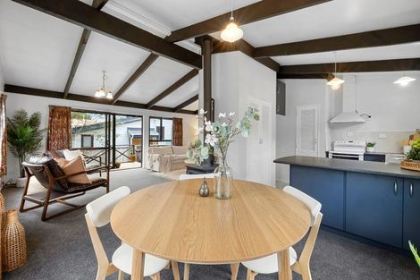 Photo of property in 105 Poplar Grove, Whalers Gate, New Plymouth, 4310