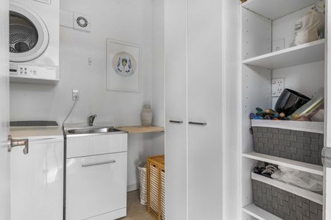 Photo of property in 7 Harding Avenue, Mount Wellington, Auckland, 1072