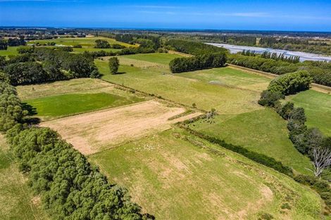 Photo of property in 135 Heywards Road, Clarkville, Kaiapoi, 7692