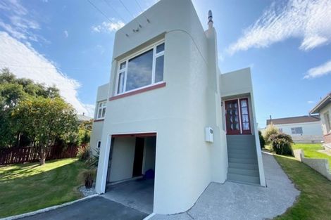 Photo of property in 2 Barnego Road, Balclutha, 9230