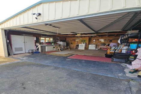 Photo of property in 19 Oxford Street, West End, Timaru, 7910