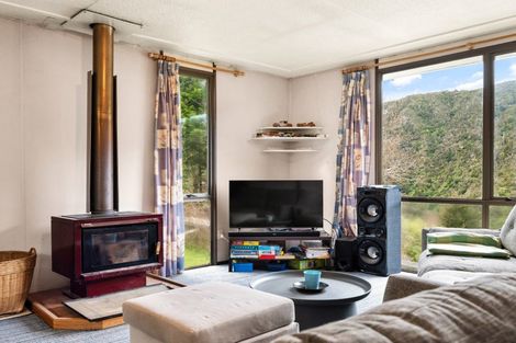 Photo of property in 8 Morepork Lane, Waipori Falls, Outram, 9073