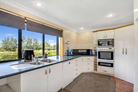 Photo of property in 83 Whiterocks Road, Deborah, Oamaru, 9492