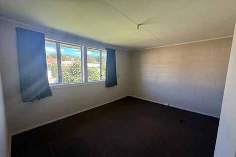 Photo of property in 27ab Loongana Street, Waitangirua, Porirua, 5024