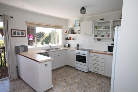 Photo of property in 879 Ponga Road, Opaheke, Papakura, 2584