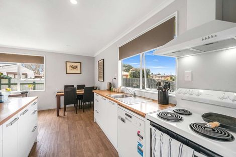 Photo of property in 7 Cormack Place, Greenmeadows, Napier, 4112