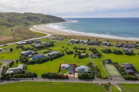 Photo of property in 59 Shoal Beach Road, Aramoana, Omakere, 4271