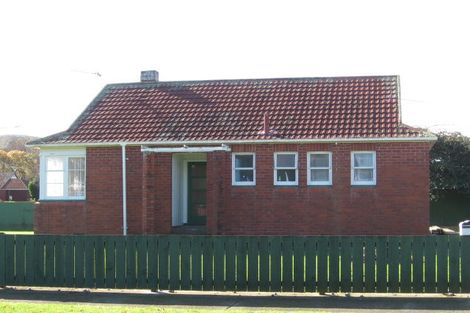 Photo of property in 1 Petherick Street, Taita, Lower Hutt, 5011