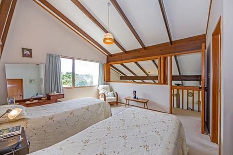 Photo of property in 906 Whangaparaoa Road, Manly, Whangaparaoa, 0930