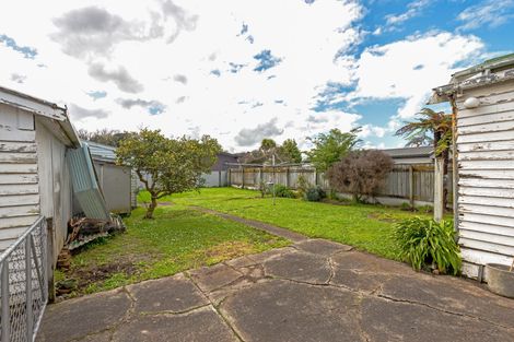 Photo of property in 9 Milverton Avenue, Hokowhitu, Palmerston North, 4410
