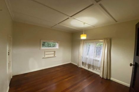 Photo of property in 12 Te Anau Avenue, Hataitai, Wellington, 6021