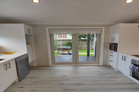 Photo of property in 1/8 Waimana Road, Conifer Grove, Takanini, 2112