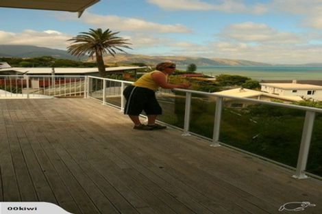 Photo of property in 19 The Crescent, Raumati South, Paraparaumu, 5032