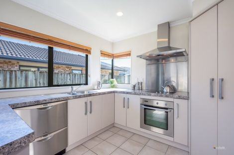 Photo of property in 24 Pinehill Crescent, Trentham, Upper Hutt, 5018