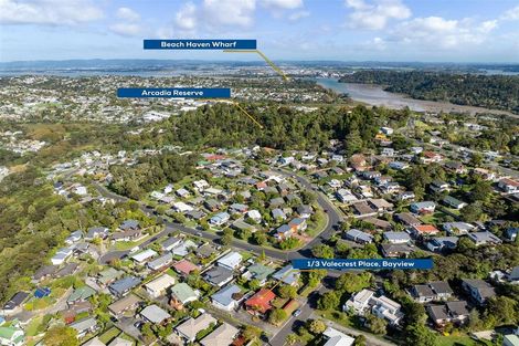 Photo of property in 1/3 Valecrest Place, Bayview, Auckland, 0629