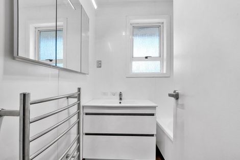 Photo of property in 86 Brecon Road, Stratford, 4332