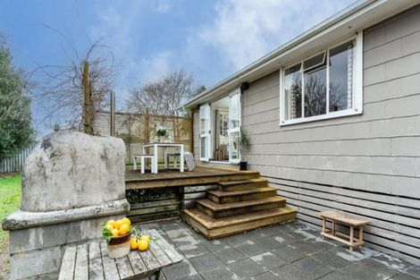 Photo of property in 26 Ashford Avenue, Hokowhitu, Palmerston North, 4410