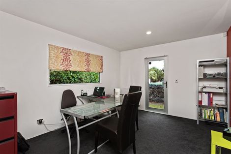 Photo of property in 8 Elmwood Road, Strowan, Christchurch, 8052