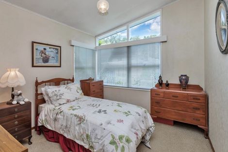 Photo of property in 1 Willow Place, Horahora, Whangarei, 0110