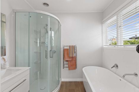 Photo of property in 2 Clarke Avenue, Te Aroha, 3320