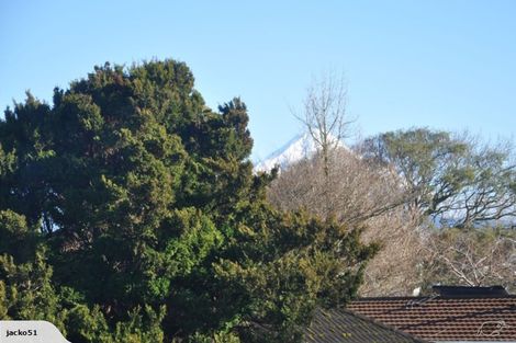 Photo of property in 88 High Street, Eltham, 4322