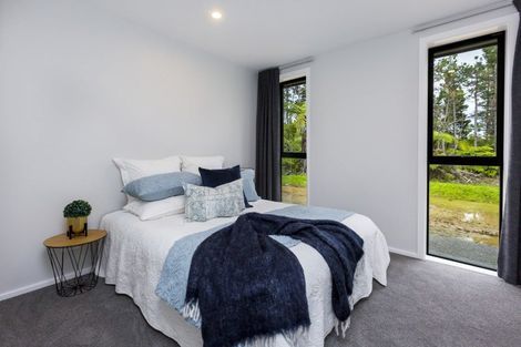 Photo of property in 60 Crest Road, Akatarawa, Upper Hutt, 5372