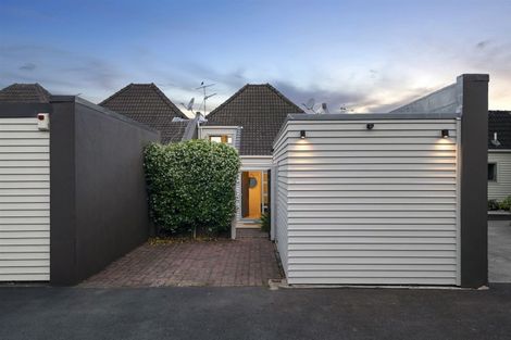 Photo of property in 2/21 Richmond Avenue, Northcote Point, Auckland, 0627