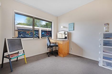 Photo of property in 3 Revell Court, Pukekohe, 2120