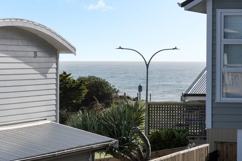 Photo of property in 1037 Papamoa Beach Road, Papamoa Beach, Papamoa, 3118