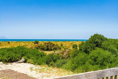 Photo of property in 128 Bream Bay Drive, Ruakaka, 0116