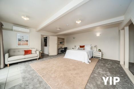 Photo of property in 139 Ruskin Road, Newlands, Wellington, 6037